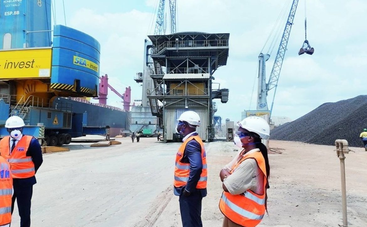 PARTENARIAT PUBLIC-PRIVE